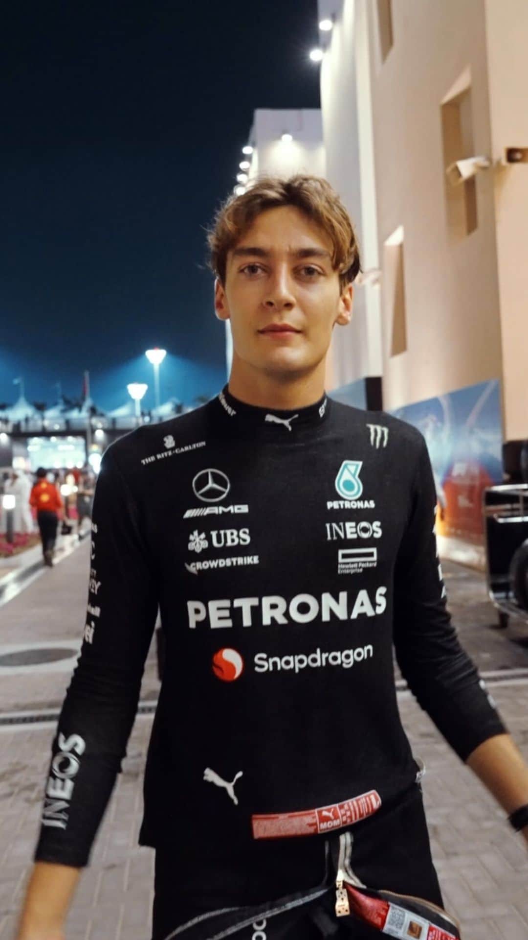 MERCEDES AMG PETRONASのインスタグラム：「Starting Sunday’s F1 Finale from P4 👊 Let’s end the season on a high tomorrow 💙」