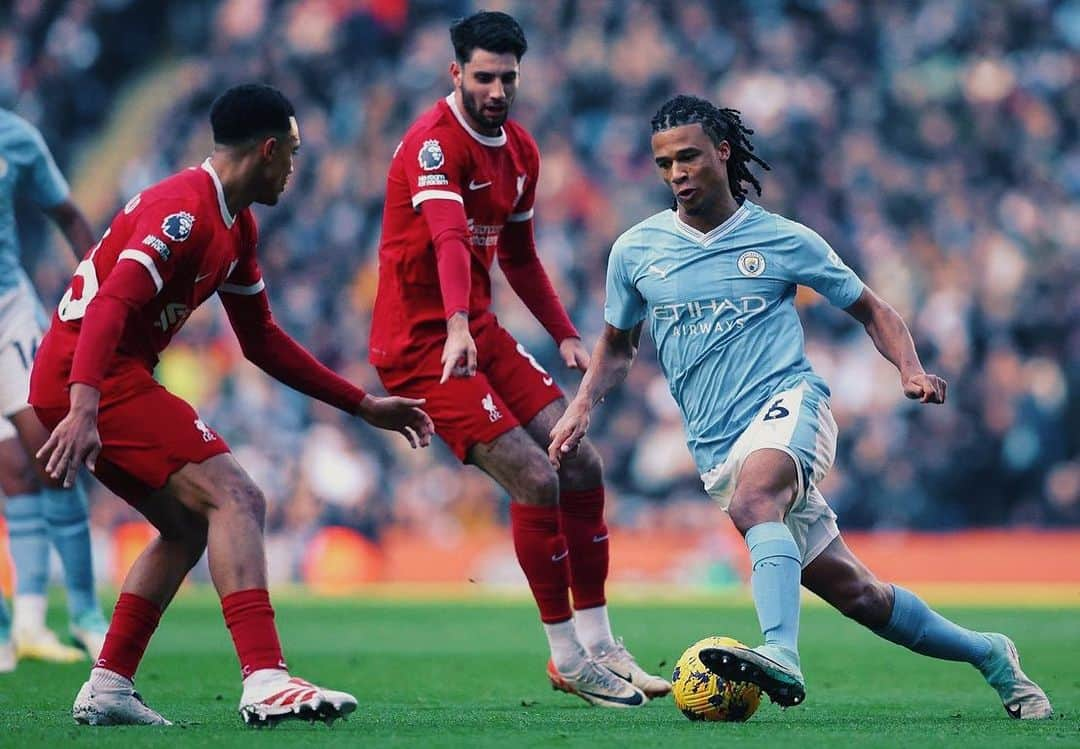 ナタン・アケさんのインスタグラム写真 - (ナタン・アケInstagram)「Disappointing not to get all three points but recover and go again on Tuesday 🔵」11月26日 1時43分 - nathanake