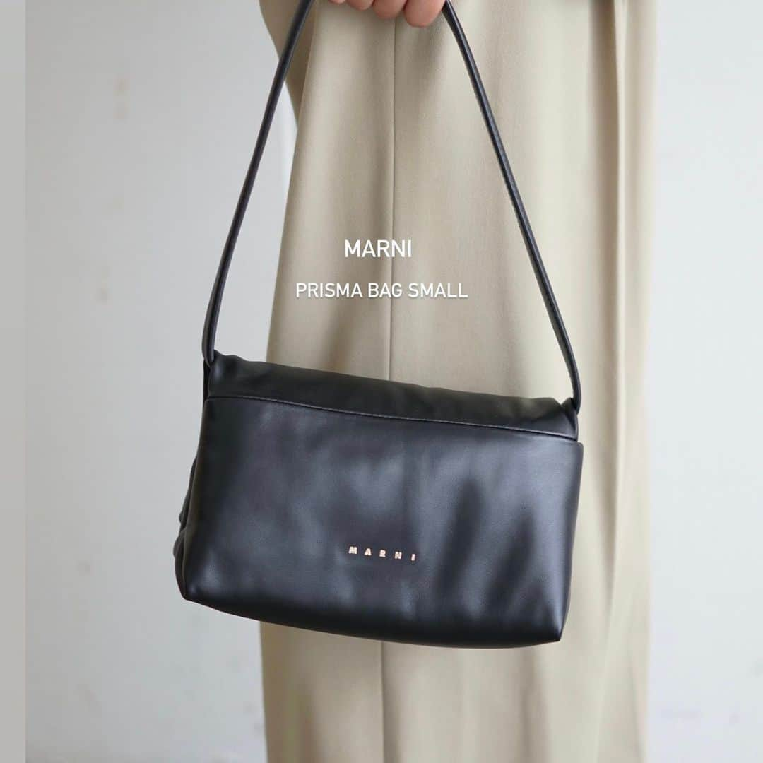 【ANN DE ARKのインスタグラム：「MARNI  PRISMA BAG SMALL ￥259,600(tax in)  ⁡ ⁡ 詳しくはオフィシャルサイト【ARKnets】にて。 ■商品や通信販売に関しまして ご不明な点がございましたらお気軽にお問い合わせください。 ———————————— オフィシャルサイトの在庫と店頭在庫は共有しております。 商品に関しましては、お気軽にコメントや店舗までお問い合わせください。 ⬇︎⬇︎⬇︎ @ann_de_ark  @arknets_official ⁡ #fashion #栃木 #宇都宮 #ショップ #セレクトショップ　#arknets #anndeark #marni  -——————————— ⁡ ⁡」