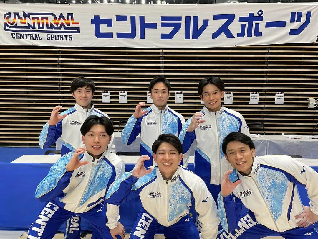 萱和磨のインスタグラム：「明日は全日本団体選手権！ いつも通り頑張ります！ 応援よろしくお願いします！ Tomorrow is the All Japan Team Championship! I'll do my best as always! Please support us! #セントラルスポーツ」