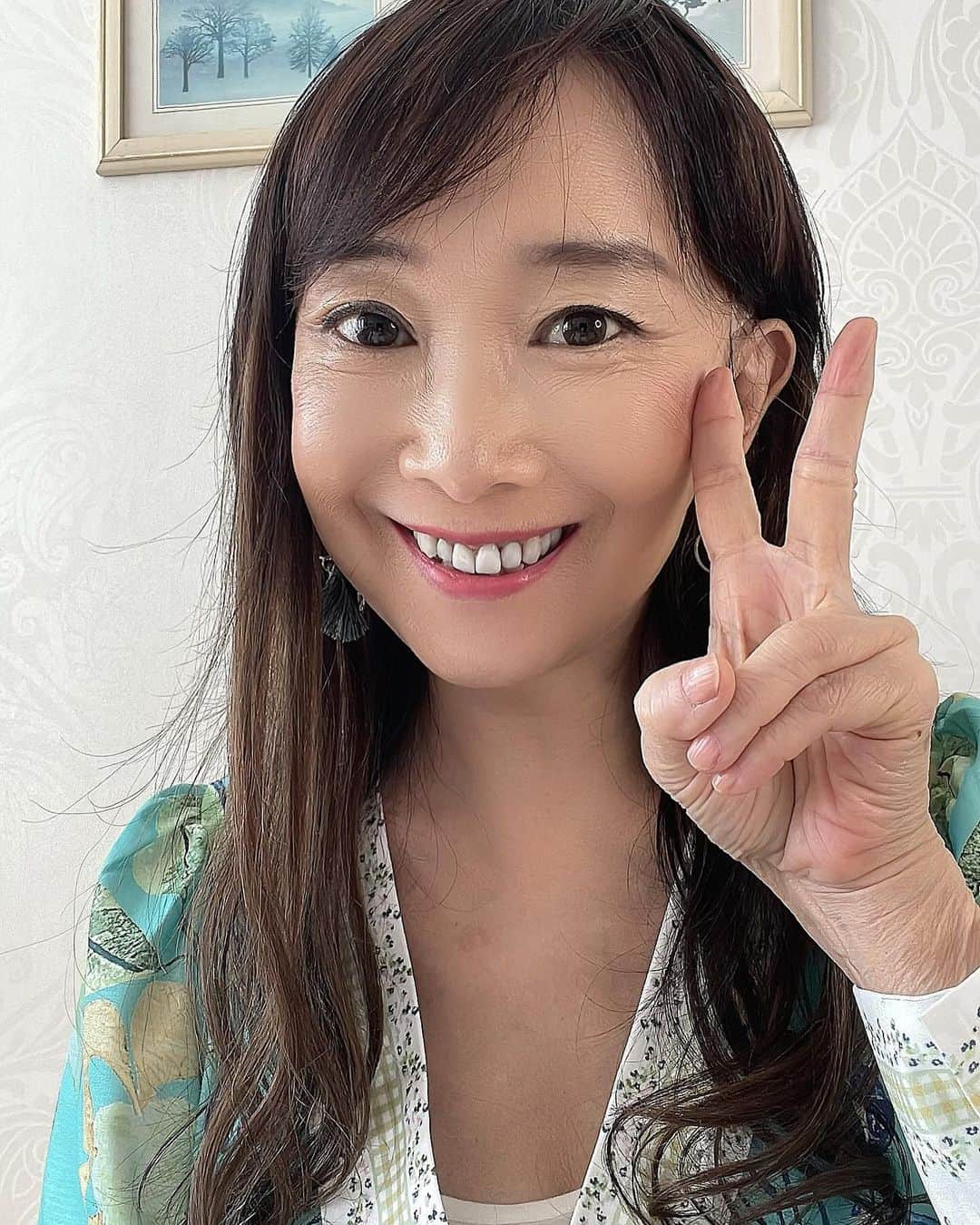 アグネス・チャンのインスタグラム：「Today is my 51st anniversary as a Japanese singer! A huge thank you to all my fans and friends. Could never have done it without you love and support!」