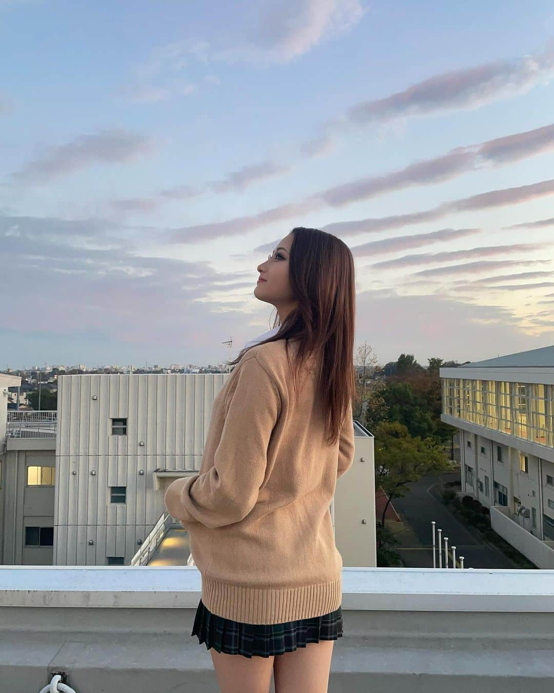 伊藤愛依海さんのインスタグラム写真 - (伊藤愛依海Instagram)「︎ ︎︎︎︎︎‐`💙☁️ ‪´‐  Youtube｢2年1組の夏と冬」 ショートドラマに"ナナ"役で出演させて頂きました🥹🩷  12/29(金)から配信スタートです🪽  沢山の想いがこめられた男女6人の青春物語です🏫♡ うちも見るのが楽しみで仕方がない、!!  そして11/24（金）かららんくうストアにて物販販売開始してます🎁♡ インスタのハイライトにリンク載せてるので是非🫶   #2年1組の夏と冬 #jk3 #ギャル #egg」11月25日 19時23分 - aimi___1227