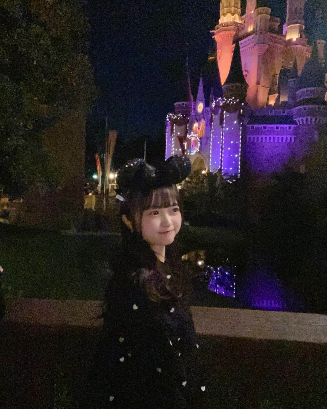 上田美夢さんのインスタグラム写真 - (上田美夢Instagram)「𖤐*̩̩͙⸝⋆  クリスマスディズニーも行けますよーに(ᐡ⸝⸝ᴗ ̫ ᴗ⸝⸝ᐡ)  ┈┈┈┈┈┈┈┈┈♡┈┈┈┈┈┈┈┈┈┈  公式 @puregi_official  ・ ・ #PureGi #ぷれっぢ  #scawaii #エスカワ #レギュラーモデル #MIYU  #アイドル #オレンジ担当 #アイドルガーリー #フレンチガーリー  #冬コーデ #秋 #冬 #高校生 #JK #JKブランド #みゆまる」11月25日 19時37分 - __m.u2525