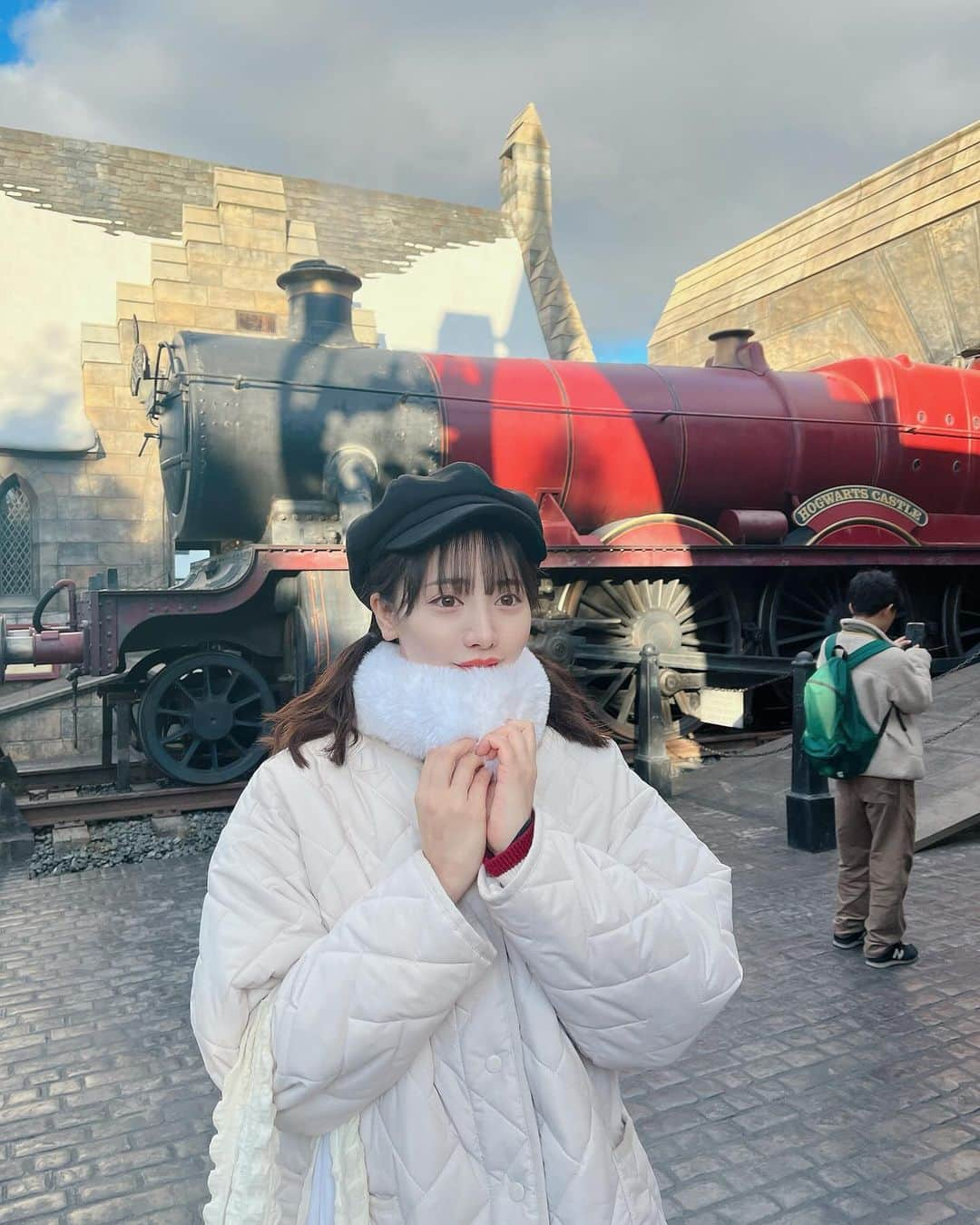 能條愛未さんのインスタグラム写真 - (能條愛未Instagram)「ようやく寒くなってきた❄️ 冬は大好きな季節です。  #久しぶりのユニバ🌏」11月25日 19時55分 - noujoami_official