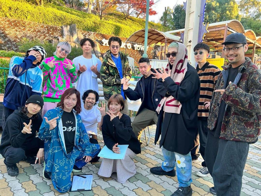 海江田麻貴さんのインスタグラム写真 - (海江田麻貴Instagram)「ㅤㅤㅤㅤㅤ ㅤㅤㅤㅤㅤ ㅤㅤㅤㅤㅤ 『ROCKS FORCHILL ロッチル in ひらかたパーク2023』 ヒーローライブスペシャル2日目MAYAさんと総合司会させて頂きました🎤 ㅤㅤㅤㅤㅤ ㅤㅤㅤㅤㅤ 世界レベルのダンスパフォーマンスから、 私までステージで飛んだり跳ねたり踊らせて頂いた  #DJダイノジ さんステージ、 ㅤㅤㅤㅤㅤ ㅤㅤㅤㅤㅤラップってこんなに熱くてエネルギー貰えるんだって 感動した #梅田サイファー さんパフォーマンス、 名曲の数々 #矢井田瞳 さんステージ、 ㅤㅤㅤㅤㅤ ㅤㅤㅤㅤㅤ 本当にたのしい！面白い！感動盛りだくさんの一日に MCとして関わらせて頂けてハッピーでした😆 ㅤㅤㅤㅤㅤ ㅤㅤㅤㅤㅤ ㅤㅤㅤㅤㅤ 子どもたちの元気や、ゲストさんのエネルギー、お客様の笑顔で 会場がひとつになったイベント、本当に素敵でした！ ご来場の皆さま、関係者の皆さま有難う御座いました☺️✨ ㅤㅤㅤㅤㅤ ㅤㅤㅤㅤㅤ ㅤㅤㅤㅤㅤ ㅤㅤㅤㅤㅤ ㅤㅤㅤㅤㅤㅤㅤㅤㅤㅤ  ㅤㅤㅤㅤㅤ  #ひらかたパーク #ひらパー #梅田サイファー さん　#UMEDACYPHER #DJダイノジ さん #矢井田瞳 さん #枚方 #MC #司会 #イベントMC #フリーアナウンサー #タレント #japanesegirl #日本女孩」11月25日 20時07分 - _makiii0924_