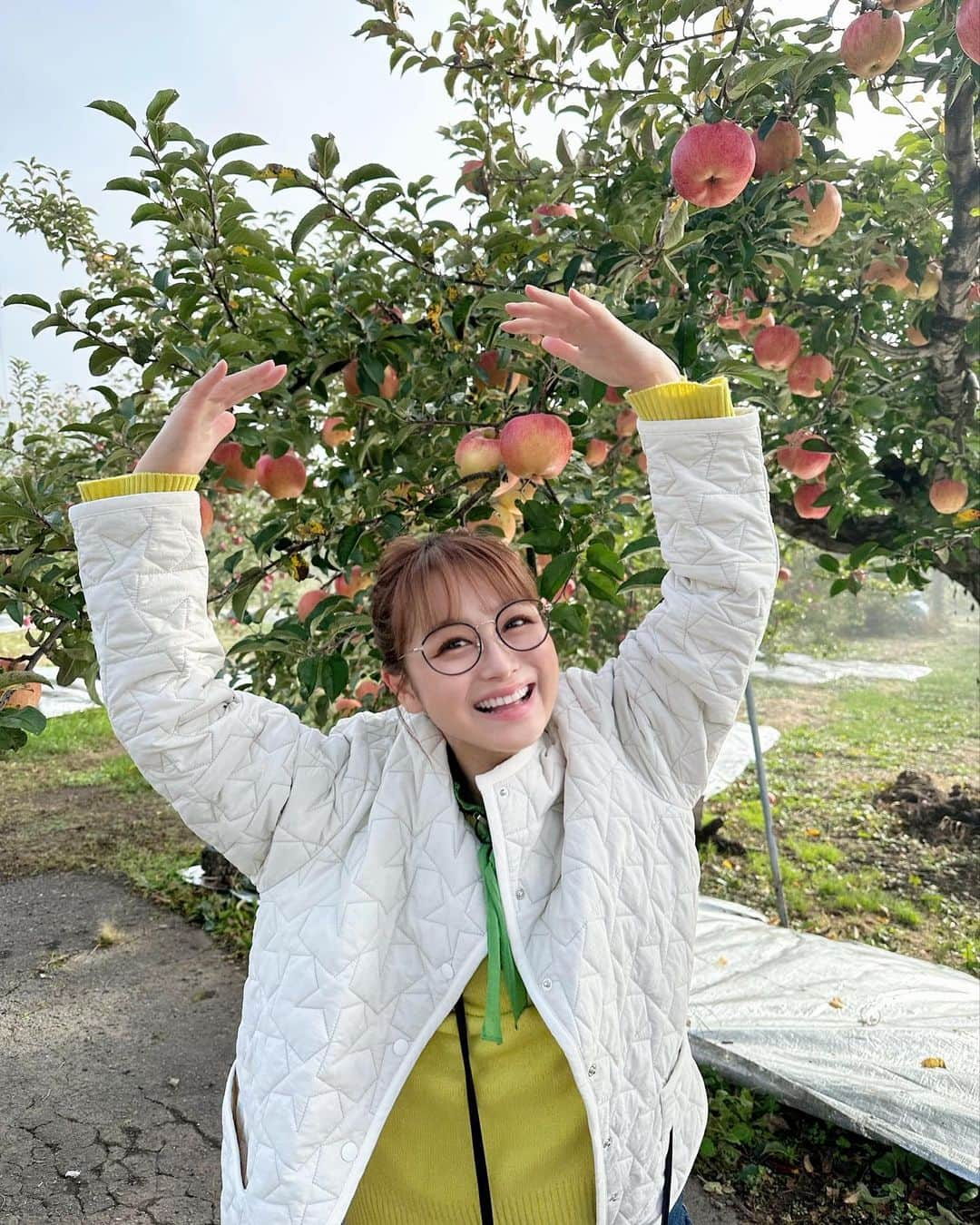 鈴木奈々さんのインスタグラム写真 - (鈴木奈々Instagram)「今テレビ東京に出てます♨️✨ ぜひ見てくれたら嬉しいです🍎 #大久保川村の温泉タオル集め旅」11月25日 20時08分 - nana_suzuki79