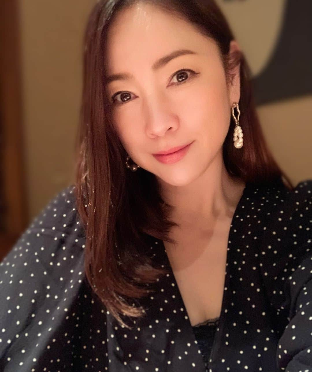 田中悦子のインスタグラム：「#土曜日 #お仕事お疲れ様わたし #ドットワンピース」