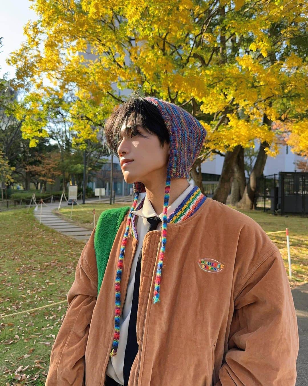 しゅんのインスタグラム：「𝓯𝓮𝓮𝓵𝓼 𝓵𝓲𝓴𝓮 𝓐𝓾𝓽𝓾𝓶𝓷 🍁  🧳 : @moussyofficial  💎 : @tiffanyandco  👖 : @holyincode_official  👞 : @converse_jp  🍠 : @yaki_imofes   #tiktok #douyin #tiktokjapan #douyinchina #reels #reelsinstagram #帥哥 #viral #china #douyintiktok #douyin #douyinboy #douyinmakeup #douyinchina #ulzzangkorea #ulzzang #ulzzangboy」