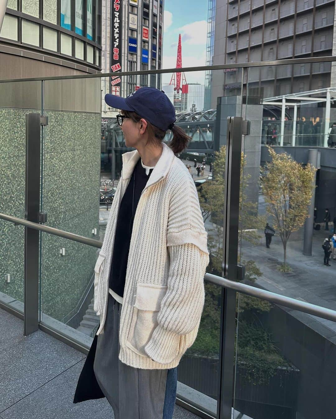 mikiさんのインスタグラム写真 - (mikiInstagram)「▶︎ 2023.11.25(sat) ・ 久し振りに梅田で lunch & shopping & tea 楽しかった週末☺️  ・ ・ #カジュアルコーデ #大人カジュアル #休闲 #メンズライクコーデ #大人女子 #秋コーデ #秋装 #秋服 #大人可愛い #アウターコーデ #ニットコーデ #冬コーデ #冬服コーデ #大阪」11月25日 20時30分 - miki__072