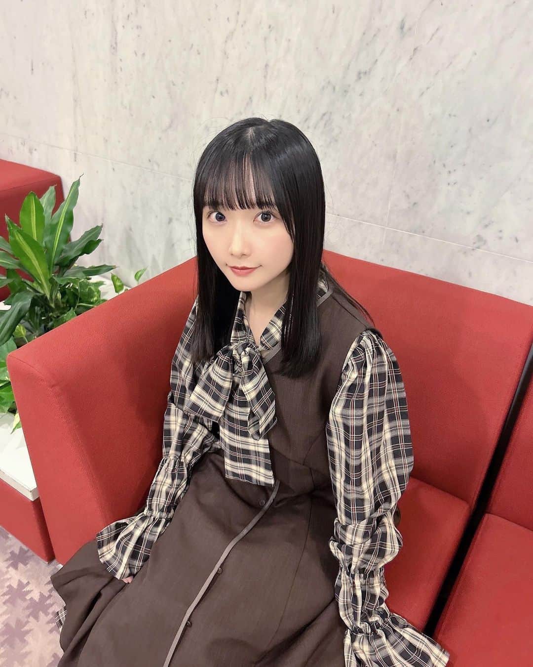 CharmingTripさんのインスタグラム写真 - (CharmingTripInstagram)「🦥🤎 ⁡ ⁡ ⁡ ⁡ 秋コーデなさーやん 🍂 ⁡ ⁡ ⁡ ⁡ #STU48 #CharmingTrip #さらぴカメラ  #高雄さやか #アイドル #ブラウンコーデ」11月25日 20時51分 - charmingtrip_official