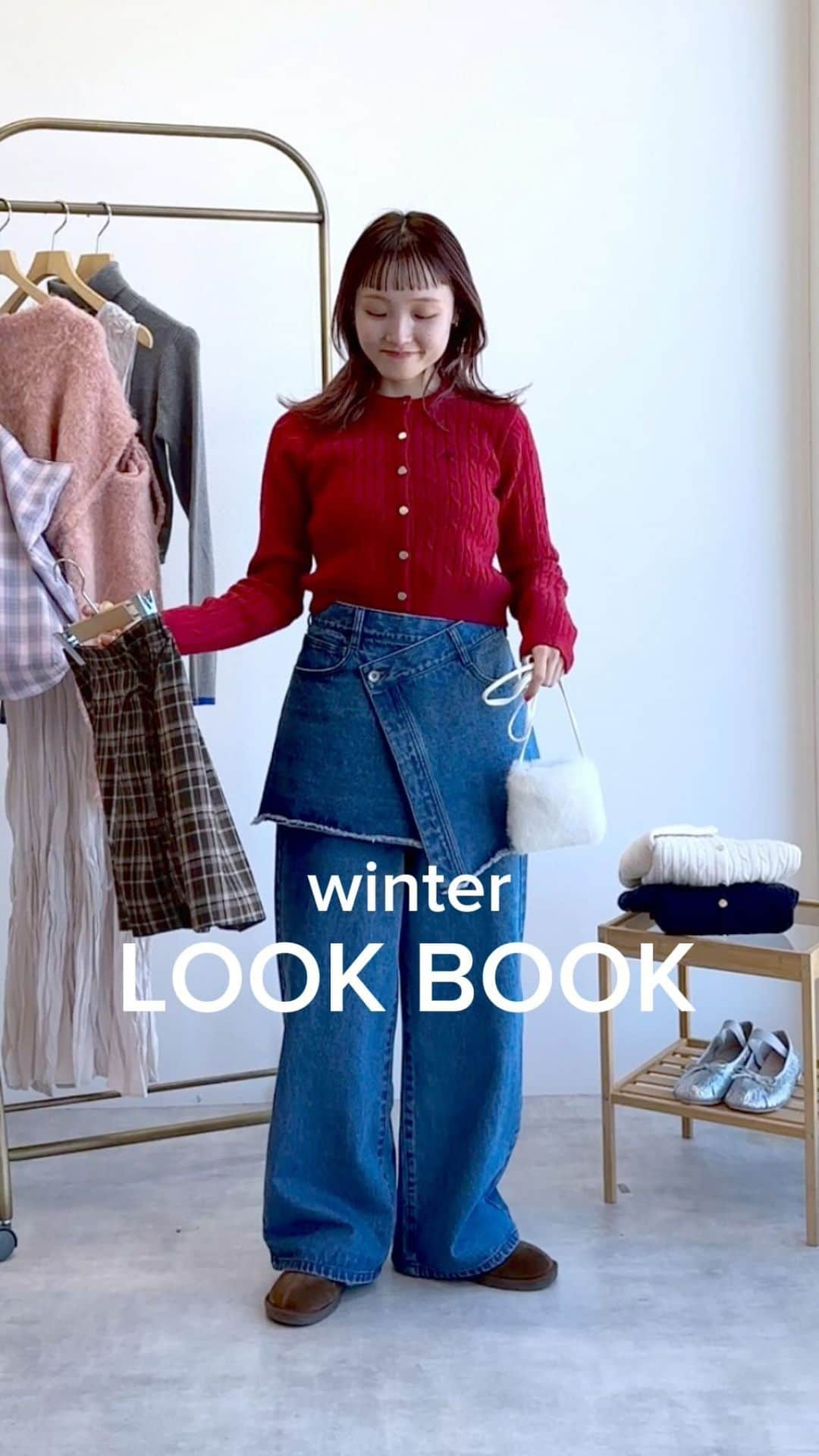 w closetのインスタグラム：「【winter look book】  "かわいい♡と思ったらいいね" _______________  冬の新作が続々と入荷中♡  オンラインショップはプロフィールTOPのURLから ご覧いただけます → @wclosetwearsinc  _______________   #wcloset#wclo_snap#ダブクロ#ダブルクローゼット#トレンドアイテム#カラーコーディネート#冬ファッション#冬コーディネート#コーディネート#冬コーデ#カジュアルコーデ#カラーコーデ#トレンドコーデ#大人カジュアルコーデ#ワンピース #ワンピースコーデ#キャミワンピ#キャミワンピース#低身長コーデ#ワンピ#赤コーデ#グレーコーデ#スウェット#スウェットコーデ#カーディガンコーデ #カーディガン#デニム#スカパン#デニムコーデ#タートルネック」