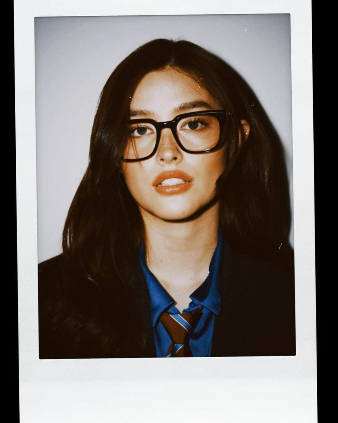 リザ・ソベラーノさんのインスタグラム写真 - (リザ・ソベラーノInstagram)「@gentlemonster @gentlemonster @gentlemonster 🎓」11月25日 21時14分 - lizasoberano