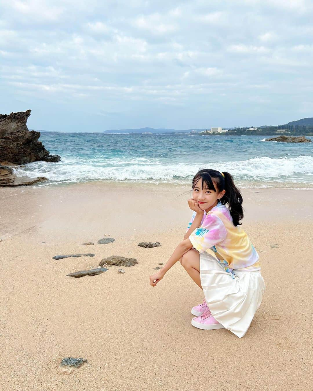 東恩納瑠花さんのインスタグラム写真 - (東恩納瑠花Instagram)「やっぱり海だよね2🏝️✨🤍 るか🍒  #japan #沖縄 #okinawa   #モデル #アイドル #idol #美少女図鑑 #沖縄美少女図鑑　 #海 #sea #beach」11月25日 21時15分 - ruka.ru_ru