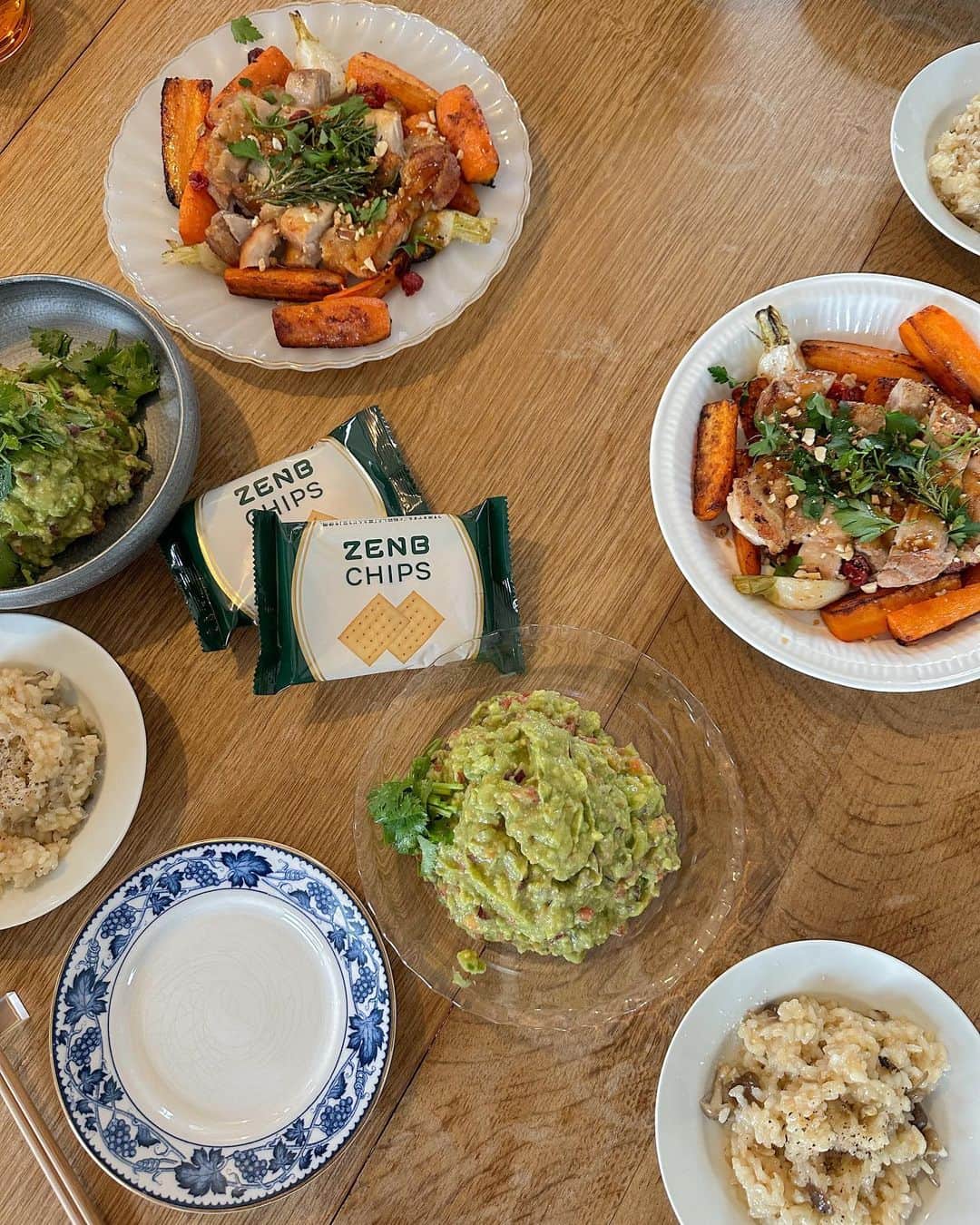 水上京香さんのインスタグラム写真 - (水上京香Instagram)「⁡ 今月2回目の、valley cooking👩‍🍳✨ 食べてみたかった、初ZEMBパスタもモチモチで美味しかった🍝 来月も楽しみだなぁ〜」11月25日 21時35分 - kyokaminakami_official