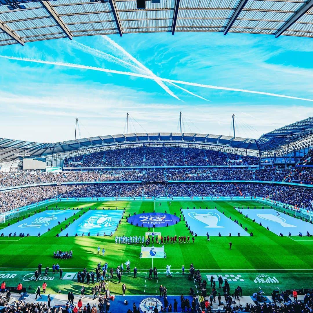 マンチェスター・シティFCのインスタグラム：「What a sight! 🤩」