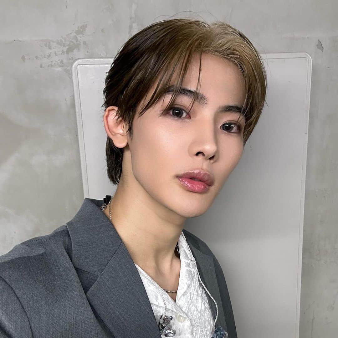 NOA（ノア）さんのインスタグラム写真 - (NOA（ノア）Instagram)「めざましテレビ30周年フェスに出演させていただきありがとうございました！⏰❤️‍🔥美しい仙台という都市でとても幸せな思い出ができました。  Monkey Majikの皆さんと"Around The World”を歌わせて頂けたことは本当に光栄でした😭 そして素晴らしいアーティストの方々と同じステージに立て貴重な経験をさせていただけました。 寒い中たくさんのNOANAが集まってくれて嬉しかったよ。年内最後のライブということもあり余韻ひたひたですが次回を楽しみに待っててNOANA!!!  皆様本当にありがとうございました！  @mezamashi.tv  @monkeymajik_official  @hitomiseto  @daiki.h1212  @_y_darkness_  @syogo_chilll  @mizuki_praams」11月25日 22時04分 - n_o_a_3_