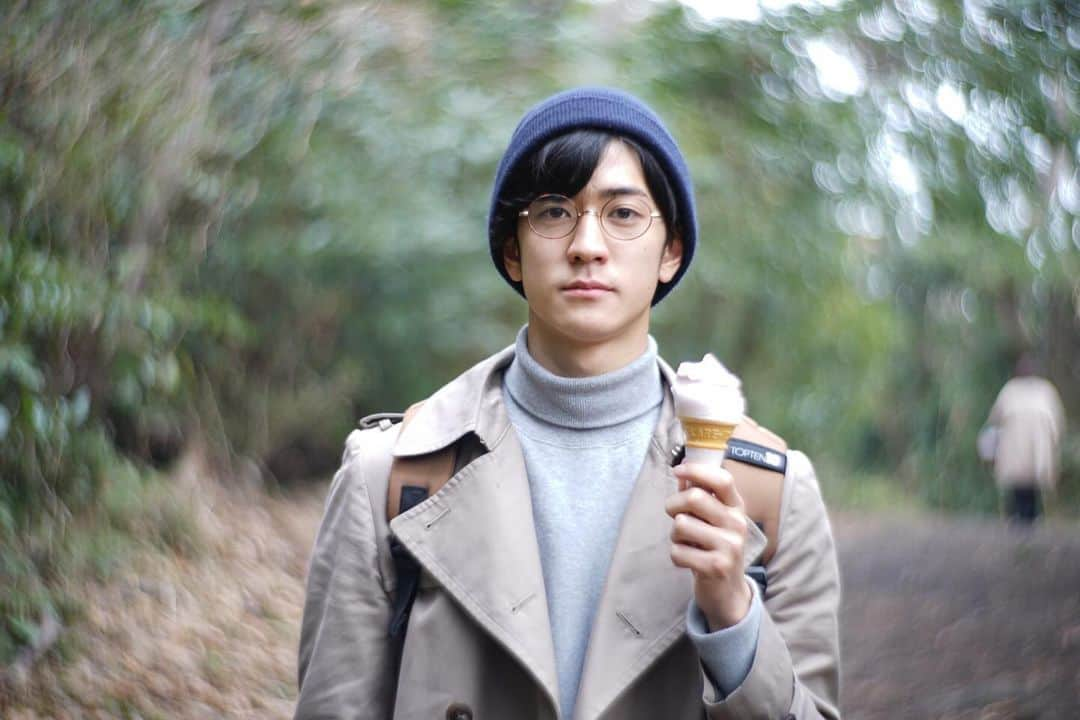 中島裕翔さんのインスタグラム写真 - (中島裕翔Instagram)「Soft serve.   いつかのソフトクリーム。  [Sony ILCE-7RM2] Petzval 58 f1.9/58mm ISO 80, f1.9 1/125  #yutogenic #softserve #tb」11月25日 22時12分 - iam_yuto_nakajima