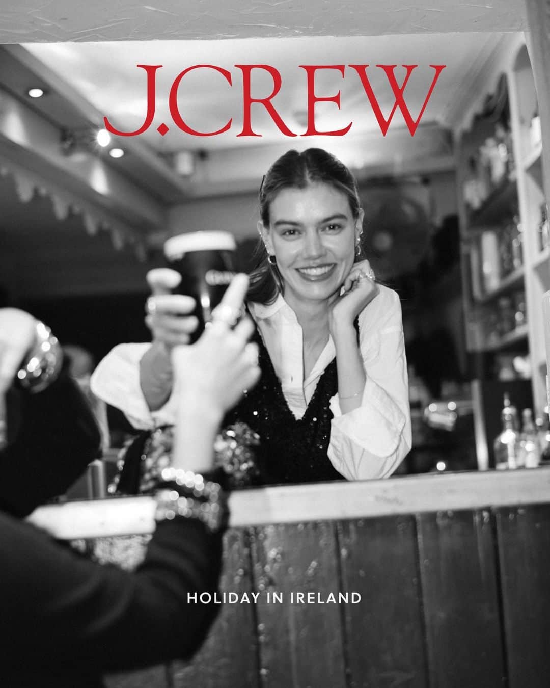 のインスタグラム：「MIND YOUR MANORS | It wouldn't be a trip to Ireland without a night out at the pub…」