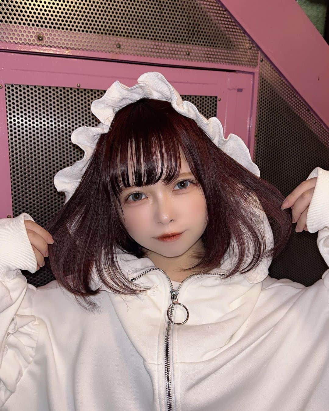 つぐみるんさんのインスタグラム写真 - (つぐみるんInstagram)「最近は髪が赤いです‼️  @suu.suu.sun  いつもありがとうございます‼️❤️」11月25日 23時08分 - __315run