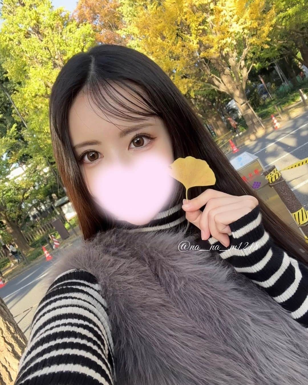 奔放なナナのインスタグラム：「. 紅葉見てきた🍁  #selfie #japanesegirl #インスタグラビア」