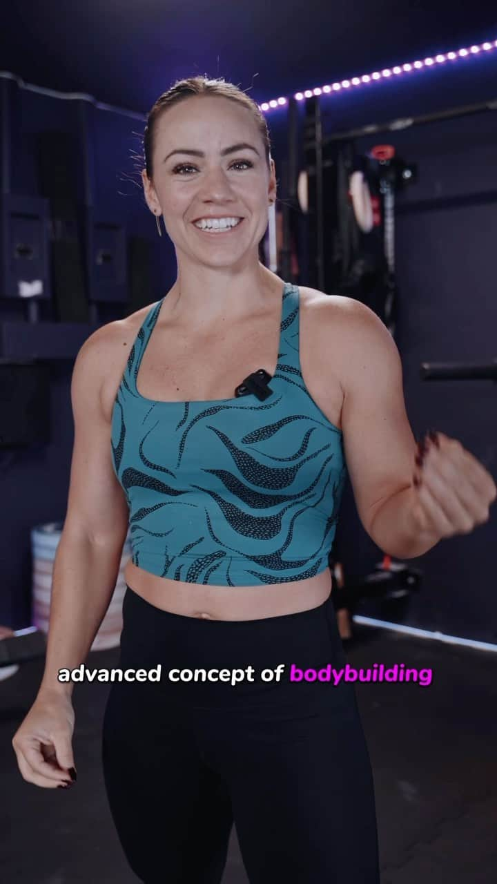 Camille Leblanc-Bazinetのインスタグラム：「🎁 Treat yourself, after all you deserve it and our Alpha Babe bundle is exactly what you need to bring yourself a little holiday cheer. 🎁   WHAT DO I GET?  🚨3 Months of Build Training ($90 value) 🚨2 of our incredibly awesome E-Books for training and nutrition ($80 value) 🚨limited edition Alpha Babe Black Friday tee so you can let everyone know who the head babe in charge really is ($30 value)  WHAT IS ALPHA BABE?  Alpha Babe is how we build the ultimate physique for strong, powerful women across the world. This is the ultimate blend of form and function in one complete package. Alpha Babe uses functional hypertrophy methodology for women to help create well defined physiques while simultaneously creating elite athletic capacity. Perform like a champion, look like a goddess all from one program.  Alpha Babe is developed by women for women. Unlike other programs created by men who don’t share our unique physiology, all of our programs are created by CrossFit Games Champion Camille Lablanc-Bazinet so you can be sure that they are created to get results while taking things like hormonal balance into consideration. No more peaks and valleys, just consistent high level results.  WHO IS THIS FOR?  Athletes looking to enhance their bodies while maintaining athletic performance Injured athletes looking to rebuild a foundation of muscle Athletes looking to blend serious hypertrophy training with functional fitness Current Alpha Babes looking to up their game and those who have yet to discover their inner Alpha Babe yet    *Offer ends November 27th end of day. Not eligible to be used with other discounts or specials.」