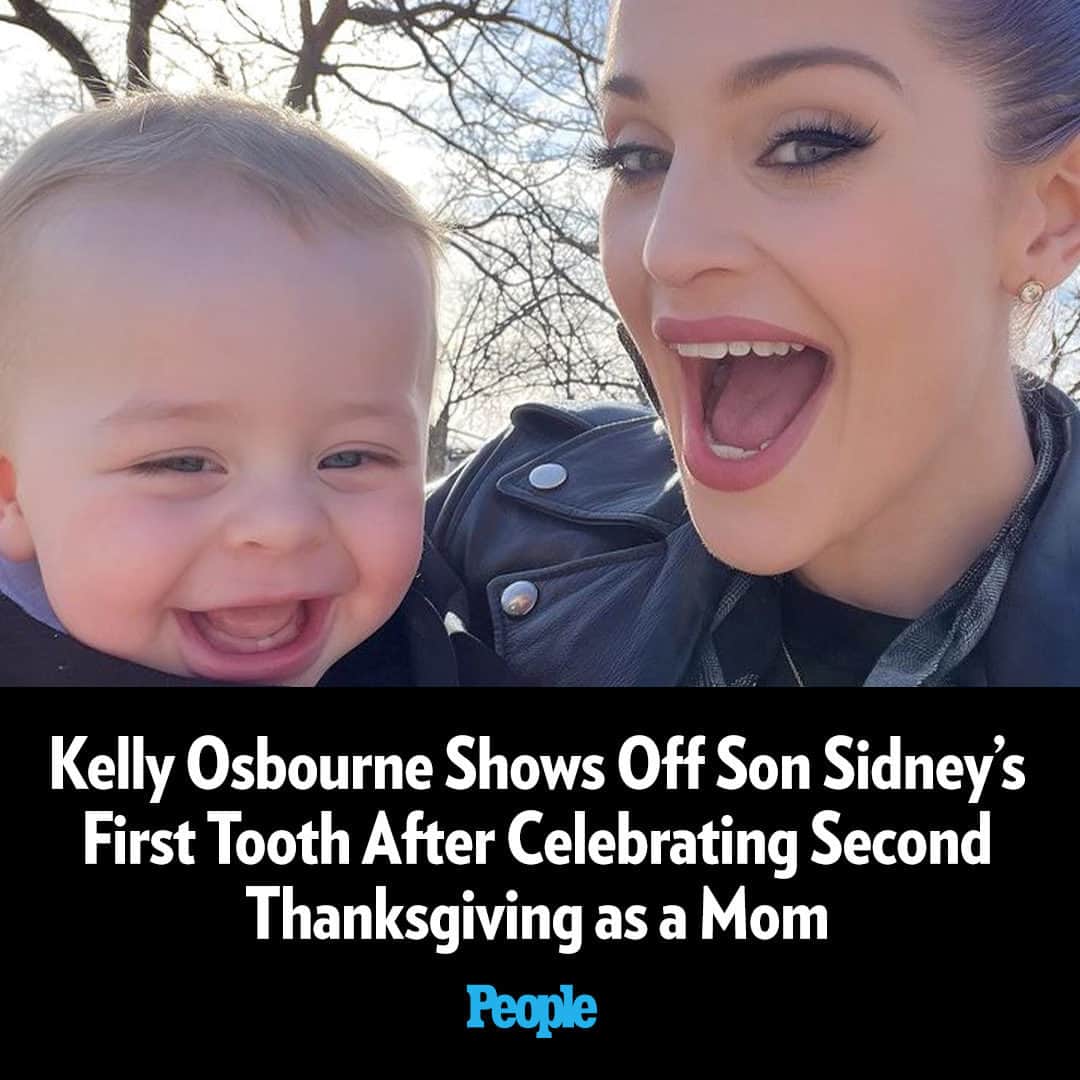 People Magazineのインスタグラム：「Kelly Osbourne is celebrating a special milestone with her son! The 39-year-old shared a sweet photo of 12-month-old Sidney sprouting his first tooth on Friday after celebrating her second Thanksgiving as a mom. 🦷   Tap our bio link to see more! | 📷: Instagram」