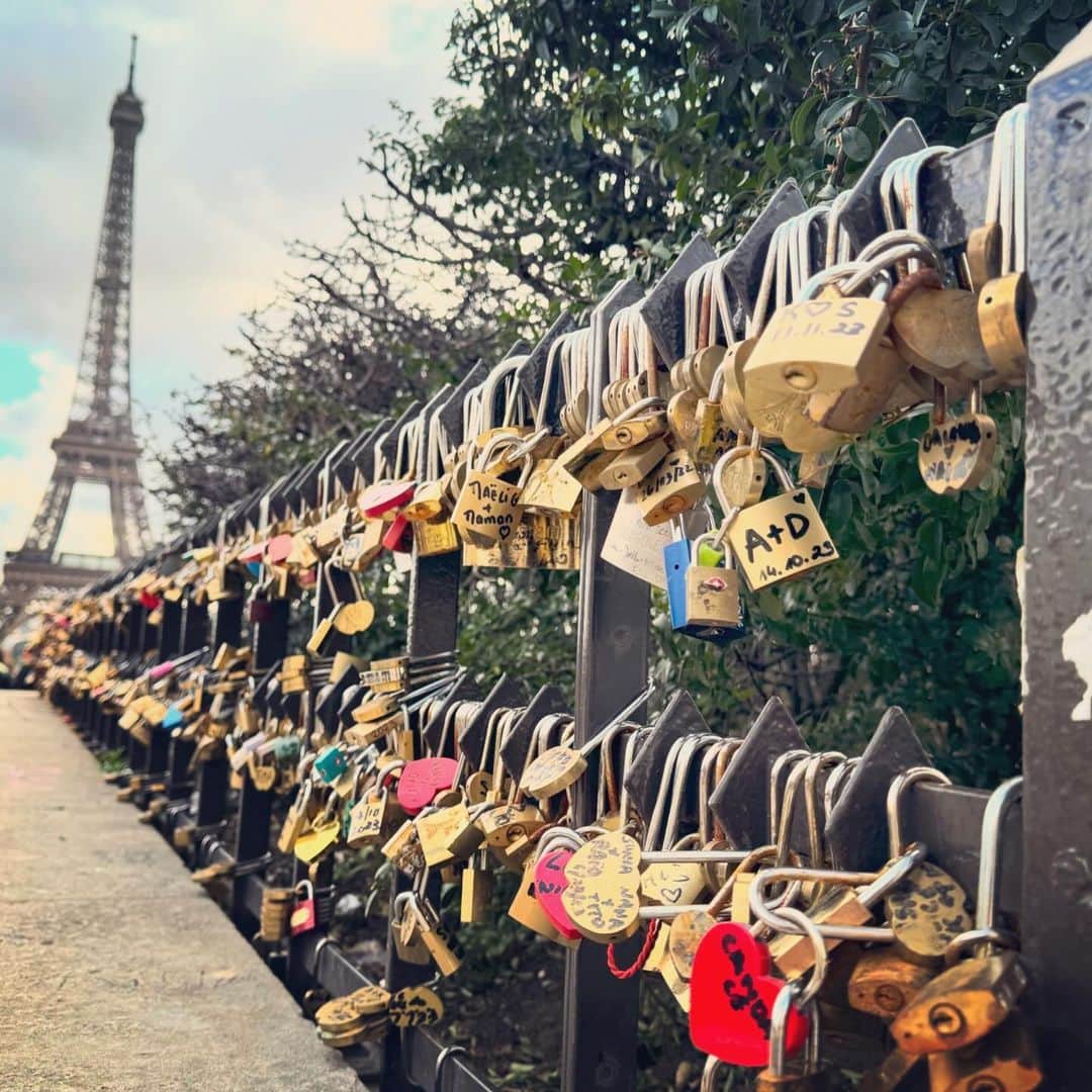 アマンダ・リゲッティのインスタグラム：「🔒❤️」