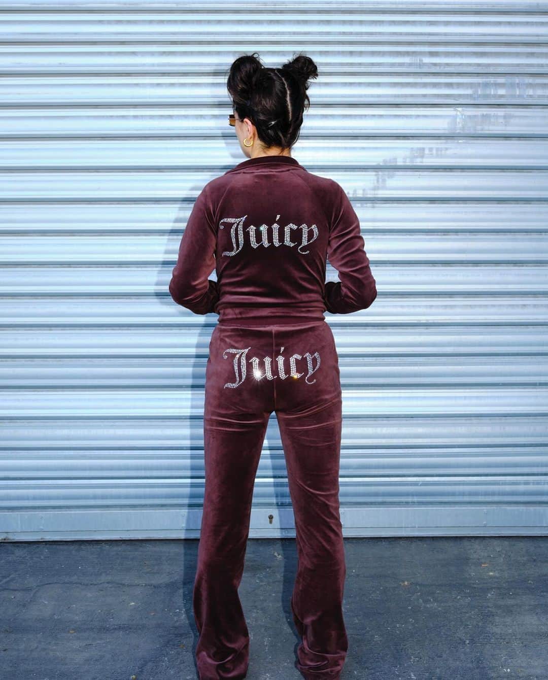 ジューシークチュールのインスタグラム：「Refuse to wear anything but track this weekend. #JuicyCouture」