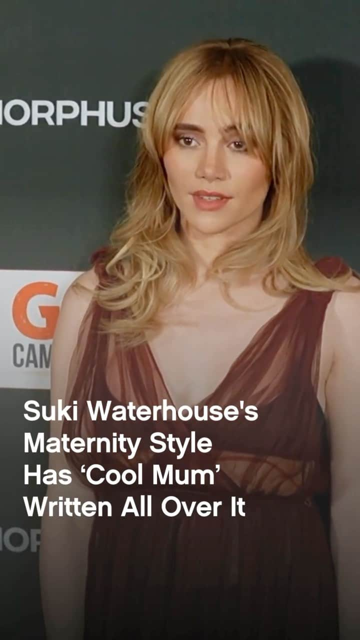 Glamour Magazineのインスタグラム：「Suki Waterhouse is here to offer you a master class in maternity rock n roll style. At the link in bio, see how she does street style and the full timeline of her relatioship with Robert Pattinson.」