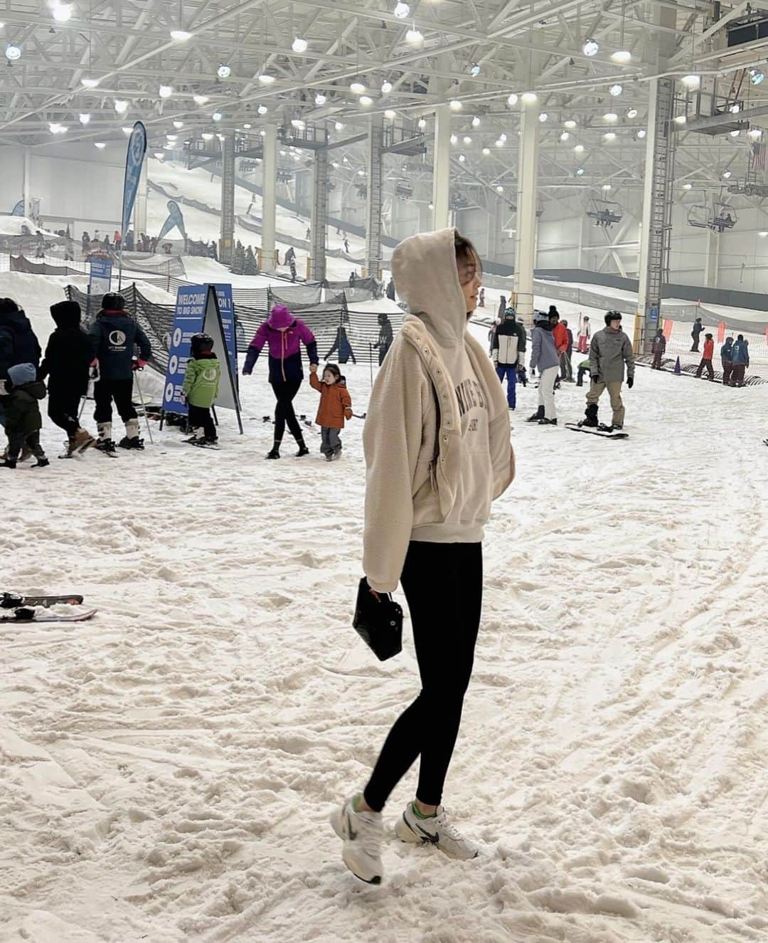 ソン・テヨンさんのインスタグラム写真 - (ソン・テヨンInstagram)「: 춥구나아~~~~~❄️❄️🛷잘 타고 와」11月26日 6時46分 - sontaeyoung_official