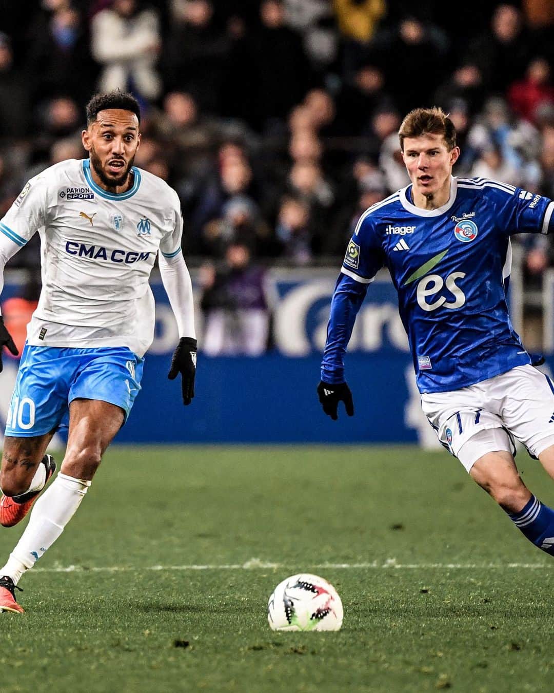 リーグ・アンのインスタグラム：「🤝 Strasbourg and Marseille share points tonight ⚔️ !   #Ligue1UberEats #RCSA #OM」