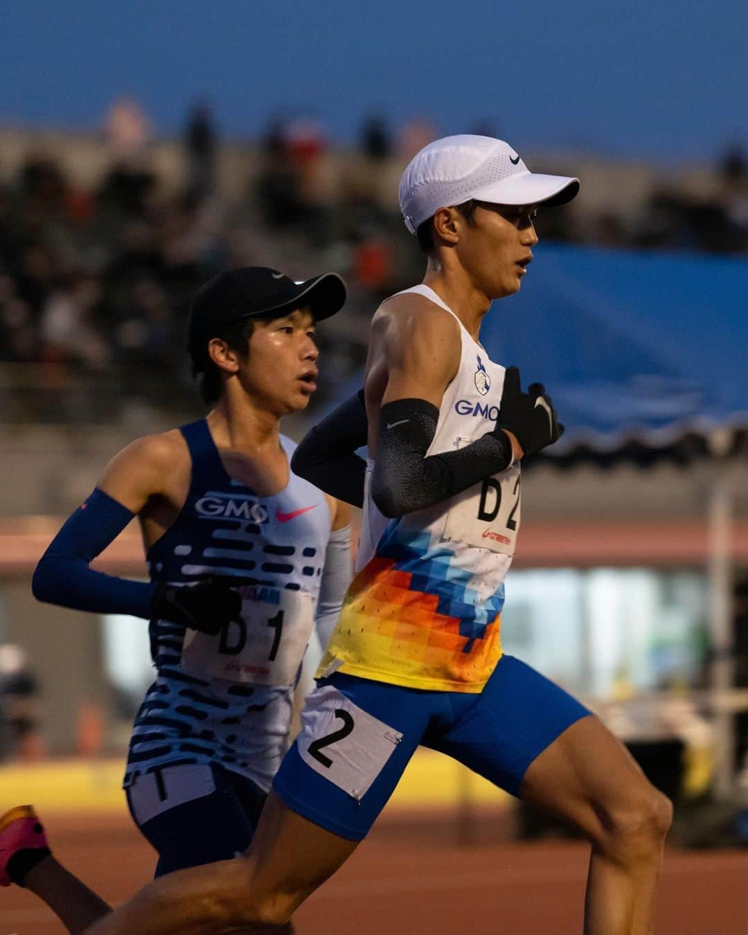 大迫傑さんのインスタグラム写真 - (大迫傑Instagram)「八王子Long Distance 10000m  大学生の活躍、特に駒澤大学の勢いが目立ちました。刺激になります！！  そんな中ではありますが、我々も粛々と愚直に準備を進めております。 そろそろターキーも焼き始める時間です🦃😂(おそらく理解できる人少数笑)」11月26日 7時52分 - suguru_osako