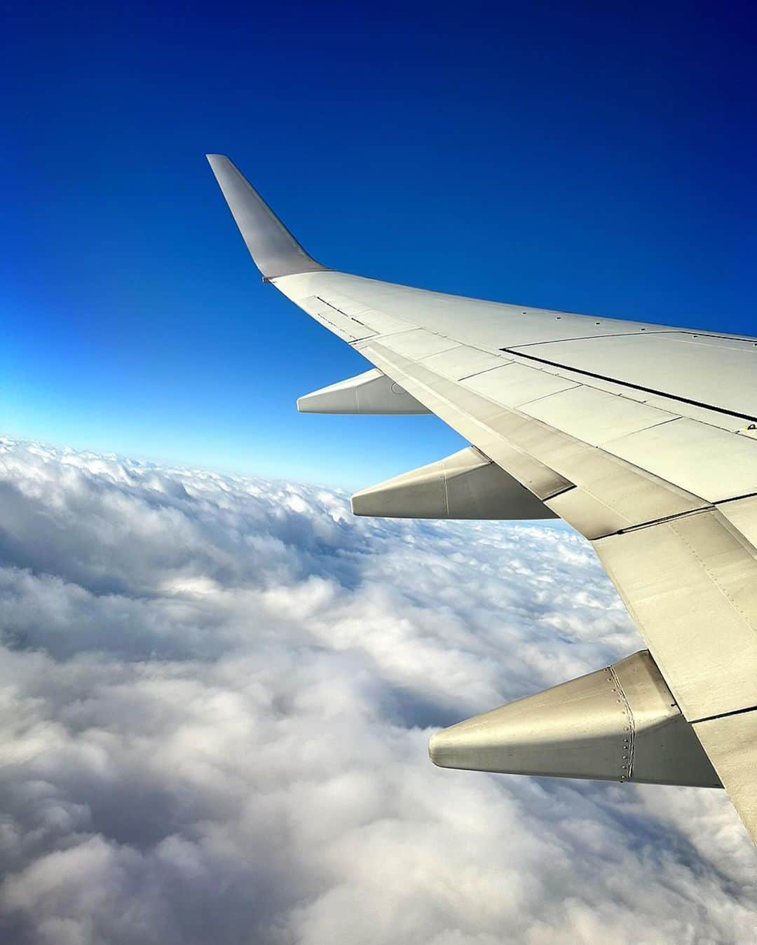 木山裕策のインスタグラム：「おはようございます。 今日は帯広空港へ✈️❗️行ってきまーす⛄️」