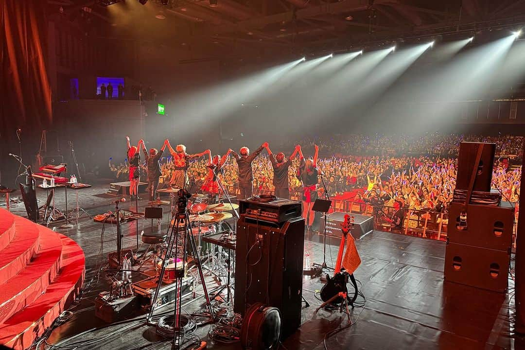 tokuさんのインスタグラム写真 - (tokuInstagram)「GARNiDELiA stellacage 2023 -stella ship- Re:CoNNeCT Thaks 上海公演  ありがとうございました😊😊  #garnidelia」11月26日 8時37分 - toku_grnd