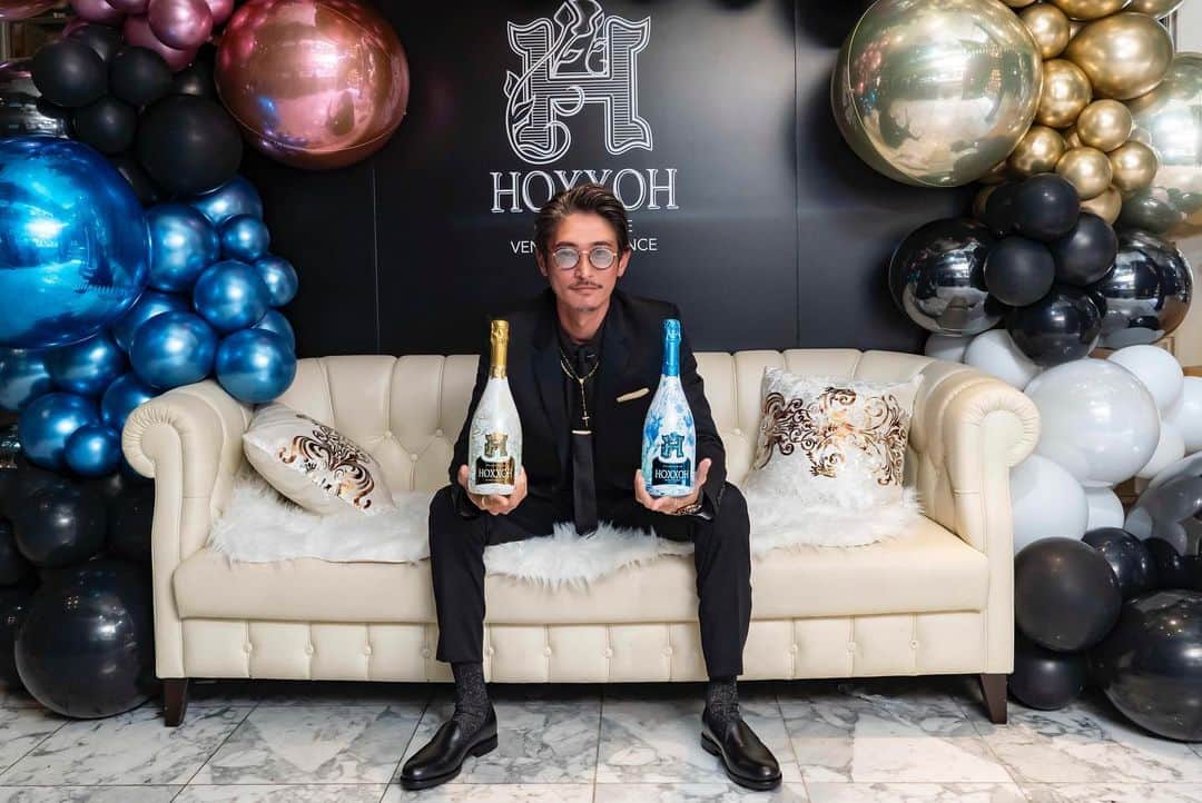 窪塚洋介さんのインスタグラム写真 - (窪塚洋介Instagram)「「HOXXOH Champagne Secret Party」 in Roppongi   #hoxxoh #hoxxohchampagne #champagne #シャンパーニュ #シャンパン #pr   @hoxxoh_japan @hoxxohchampagne   @hublot @nochinooptical @sympathy_of_soul @poda_lok」11月26日 8時49分 - yosuke_kubozuka