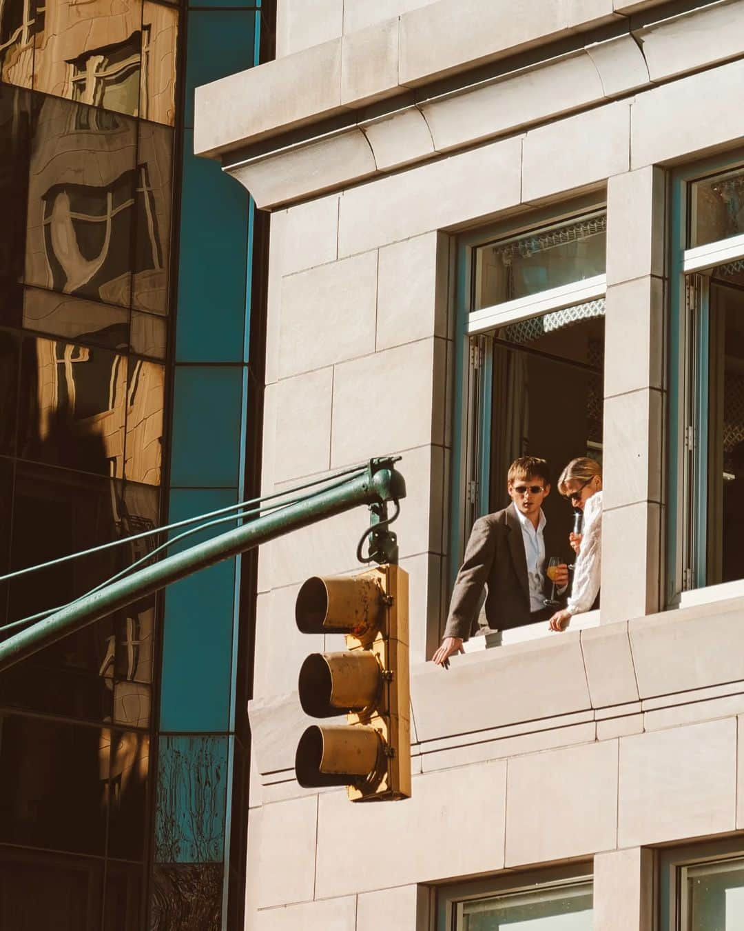 Guido Gutiérrez Ruizさんのインスタグラム写真 - (Guido Gutiérrez RuizInstagram)「Windows of New York • Ventanas de Nueva York #Guigurui」11月26日 8時54分 - guigurui