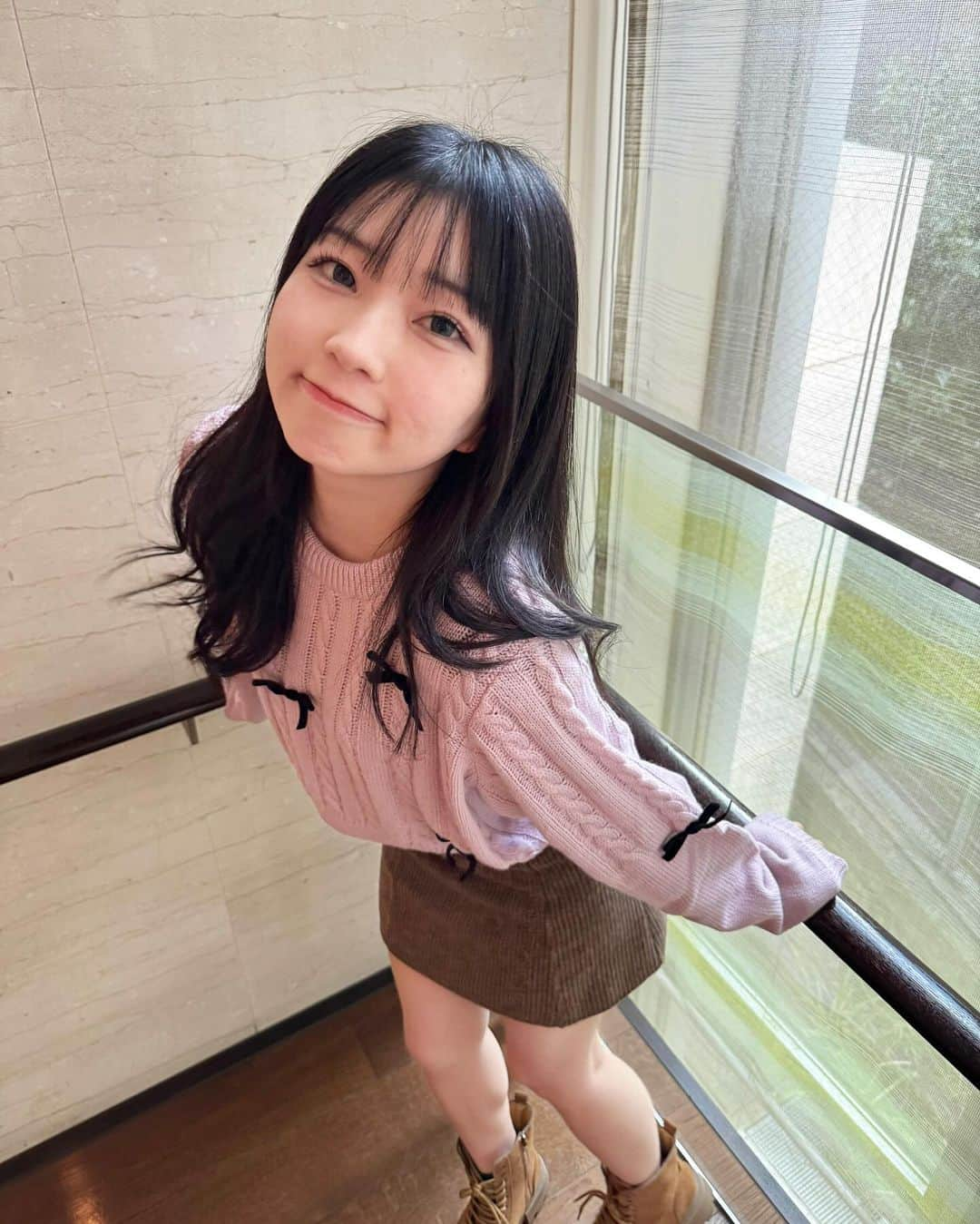 吉田いをんのインスタグラム：「今日のお洋服はSHEIN♡ . . . . . 2023 SHEIN ブラック フライデー セール ・「試すたび、好きが見つかる。届くたび、好きが増えてく。」  ・30万点以上の人気アイテムが限定値下げされてる！ ・クーポンコード：BFJP689   1.2枚目の写真のお洋服 スカート・商品ID：24436283 トップス・商品ID：24029819 靴・商品ID：21202641  3枚目のお洋服 トップス・商品ID：11678899 スカート・商品ID:3462799 bag・商品ID: 9831141  身長153cm 体重45kg 骨格ウェーブかな？w  #PR #SHEIN #SHEINforAll #SHEINblackfriday #SHEINGoodFinds #loveshein  #saveinstyle  @shein_japan @sheinofficial」