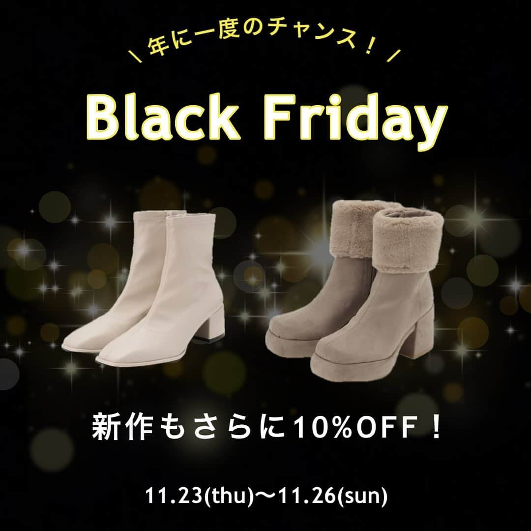 エスペランサ公式のインスタグラム：「𝗕𝗹𝗮𝗰𝗸 𝗙𝗿𝗶𝗱𝗮𝘆 𝘀𝗮𝗹𝗲  年に一度！＼BLACK FRIDAY SALE!／ 残り4時間！！  本格的な冬の前にブラックフライデーの SALEでお得にシーズンアイテムをGET！！ 新作も今なら10％OFFで買えちゃいます！！  オンラインストアMAX60％OFFの大特価です⭐︎ お見逃しなく！ ※ブーツ以外はオンラインストアが対象です。  期間:11.26(sun)まで  #エスペランサ  #厚底ブーツ #厚底 #プラットフォーム #プラットフォームシューズ #ショートブーツ #クリスマスギフト  #クリスマスプレゼント #グリッター #ショートブーツ #ロングブーツ」