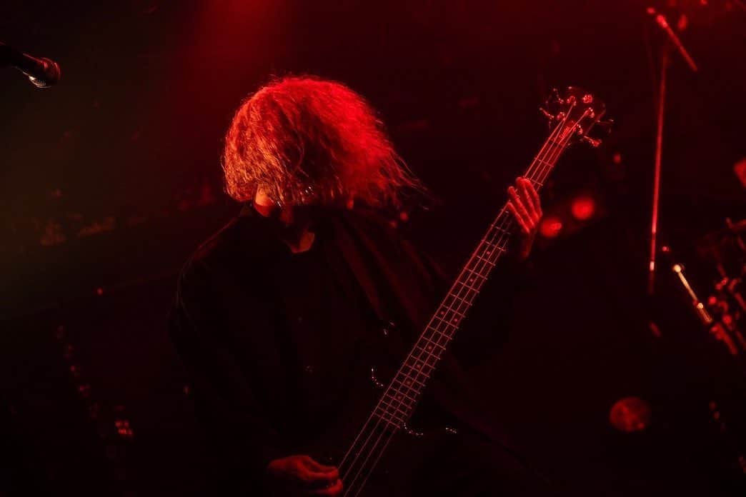 CIVILIANさんのインスタグラム写真 - (CIVILIANInstagram)「2023.11.26  the cibo presents. KOBE circuit festival ＜GOLD FINGER 2023＞  setlist 1.人類教ノスゝメ 2.光 3.さよなら以外 4.せめて綺麗に 5.déclassé  #GOLDFINGER2023 #神戸サーキットフェス #CIVILIAN  photo by オオツカユウコ」11月26日 20時16分 - civilian_official