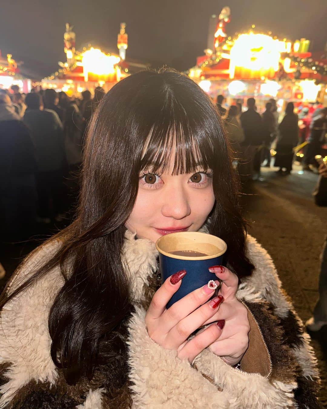 のインスタグラム：「🐈‍⬛🎀  さーーーむいー！🥶🥶🥶 #jkブランド #ljk #jk#クリスマスマーケット#赤レンガ倉庫」