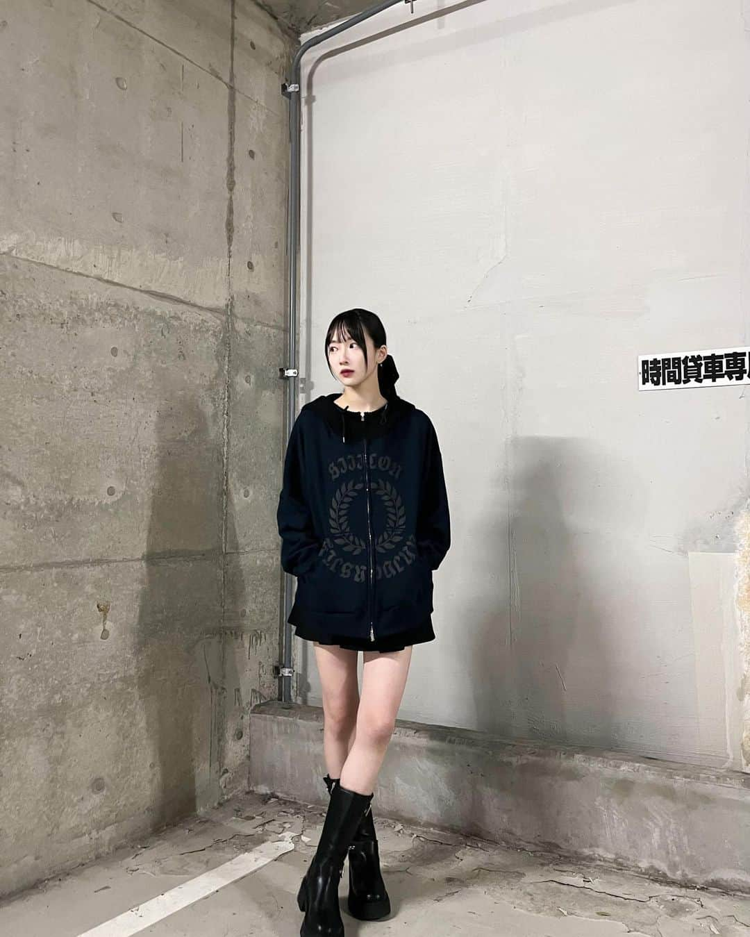 越智ゆらの（ゆらゆら）さんのインスタグラム写真 - (越智ゆらの（ゆらゆら）Instagram)「好きな服🦴🍙🎱」11月26日 20時48分 - yula1018