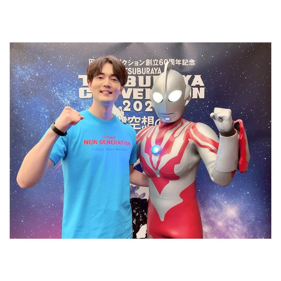 駒田航のインスタグラム：「TSUBURAYA CONVENTION2023 〜New Generation VOICE Stars Meeting〜  My buddy!!! #UltramanRibut  #2023 #イベント #event #photo  #ツブコン2023 #円谷プロ #ウルトラマン #ウルトラマンリブット」