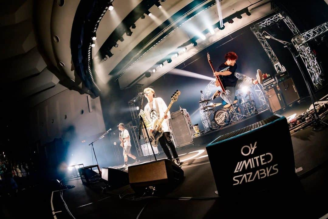 04 Limited Sazabysさんのインスタグラム写真 - (04 Limited SazabysInstagram)「. 11/26(日) 東海大学湘南キャンパス 『0C生還元企画 湘南ライブ』  📸 @fujiitaku」11月26日 20時51分 - 04limitedsazabys_official