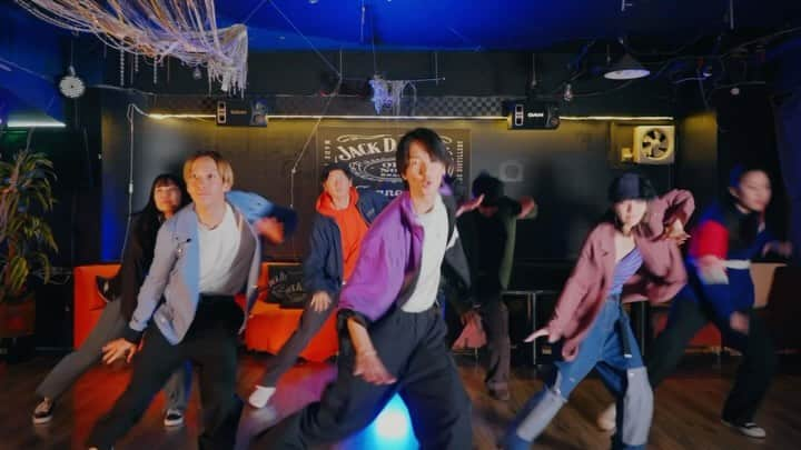 加藤友哉のインスタグラム：「BOLD LIFE Music Video OUT NOW🦖🕺🪩  [Music Video] Starring: Tomoya Kato Choreographer: Nanase Dancers: Nanase, SA-SA, MAKOTO, DAIKI, RIO, ANRI Director: Hiroyuki Shimada (um Production) Production Staff: Tetsuo Yamamoto (um Production) Production Support: Tokyo On Stage, Ayaka, Yuko  #dance #rnb #soul #funk」