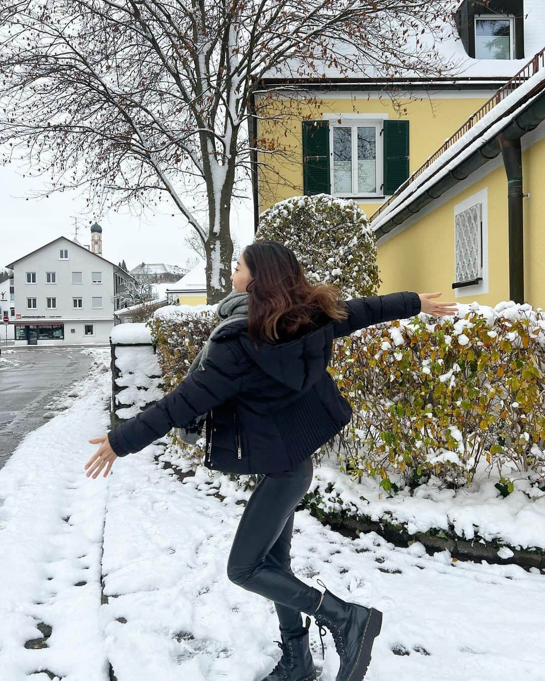 中野怜美さんのインスタグラム写真 - (中野怜美Instagram)「Winter paradise is here 🧸⭐️🌨️」11月26日 21時00分 - reminakano
