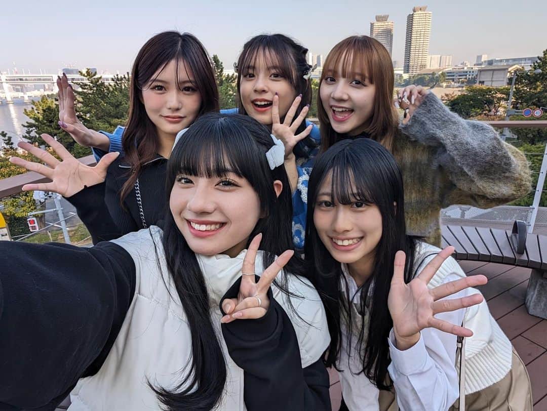 大嶺夢月希さんのインスタグラム写真 - (大嶺夢月希Instagram)「今日好きのYouTubeアカウントで 夏休み編2023女子メンバーが Google Pixel のベストテイク機能で表情を変えたりして遊んだ様子が動画としてアップされました‪✿ ～～〜〜〜～～～～～～～～～～～～～～～  そしてみんなに素敵なお知らせ🌷´-  私たちが持ってる Google Pixel が当たるキャンペーン！！  ぜひぜひチェックして応募してね！！ たくさんのご応募お待ちしておりますෆ‪‪  詳しくは今日好きYouTube、Twitterをチェック💕  ～～～～～～～～～～～～～～～～～～～～   #今日好き  #ベストテイクで盛ってやるのさ   #PR」11月26日 21時01分 - oomineyuzuki