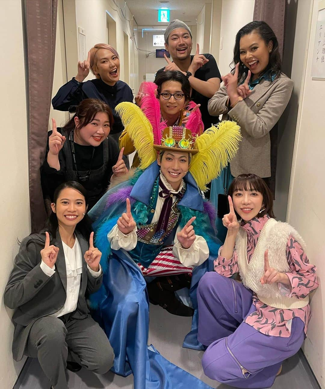 美弥るりかのインスタグラム：「「TOHO MUSICAL LAB.」 ２日間応援をありがとうございました✨  短い稽古期間の中で短編の新作ミュージカルに挑戦するということで緊張していましたが、稽古場から笑いの絶えない素敵なカンパニーの中で過ごすことができ、 千穐楽には最高に楽しく終えることができました！  いつも暖かくポジティブな空気が流れてる日々だったなぁ😌✨✨ そして、またいつか演出家の役を演じてみたいなと思いました！  2023年の舞台出演は最後となりました。 これからも新たな自分に出会える役に たくさん出会えるように頑張ります☺️  本当にありがとうございました！！  まだの方は配信のアーカイブで お楽しみくださいませ💓  #tohomusicallabo #クオリティポーズ　☝️☝️ #美弥るりか」