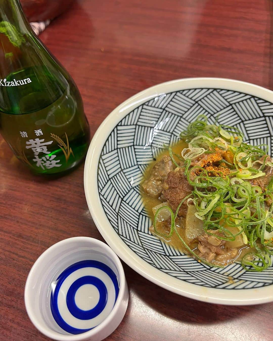 青木俊直さんのインスタグラム写真 - (青木俊直Instagram)「京都で飲む黄桜の熱燗はどうしてこうもうまいのか。」11月26日 21時10分 - aoki818