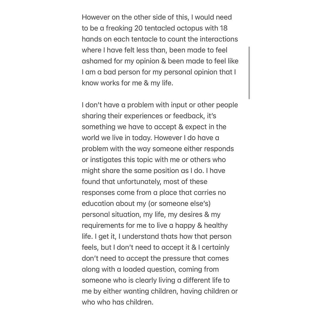 エリー・ゴンサルヴェスさんのインスタグラム写真 - (エリー・ゴンサルヴェスInstagram)「Why I don’t want kids.」11月26日 12時24分 - ellie_gonsalves
