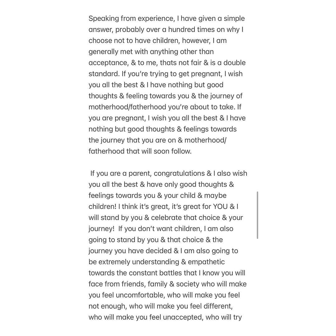 エリー・ゴンサルヴェスさんのインスタグラム写真 - (エリー・ゴンサルヴェスInstagram)「Why I don’t want kids.」11月26日 12時24分 - ellie_gonsalves